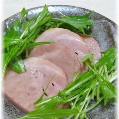 豚もも肉の塊りがあったのでチャーシューに変身です～☆
タレに漬け込んでおくだけなので、簡単で美味しかったです～♪ごちそうさまでした＾＾*